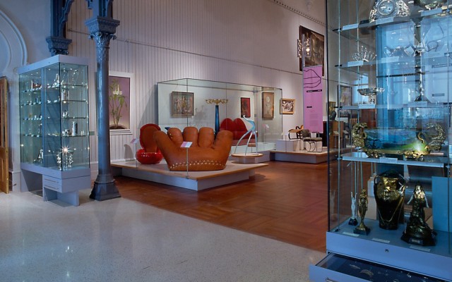 20th Century Decorative Art & Design